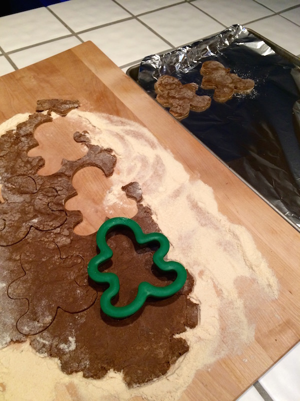 Gingerbread cookie cutout1