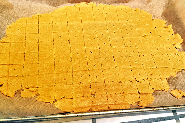 Healthy version of a CheezIt cracker recipe
