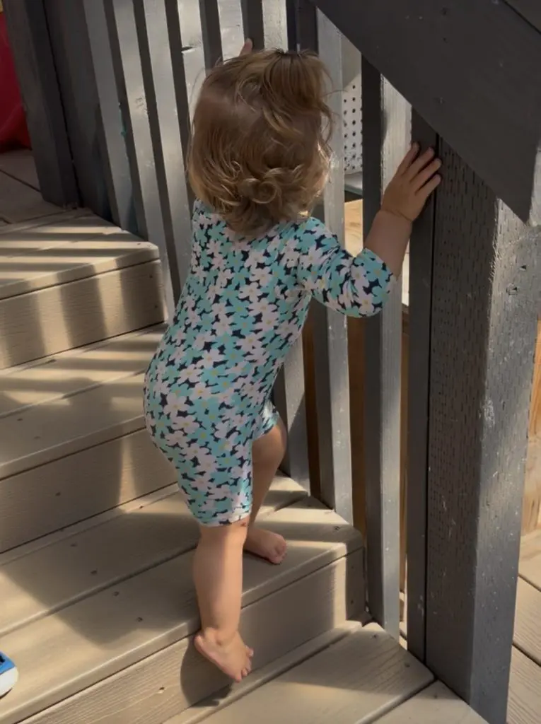 encouraging-risk-play-for-toddlers